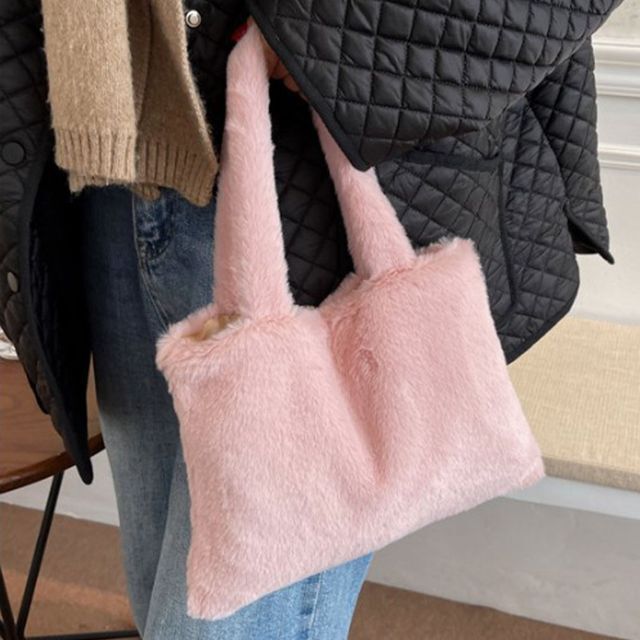 방한 패션 작은 숄더백 여자 털손가방 핑크 가방